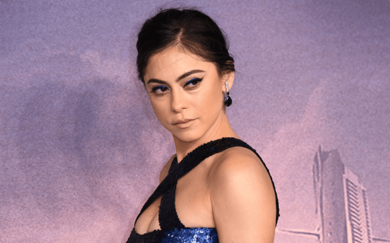Rosa Salazar Husband: Is She Married? What’s Actually Known About Her Love Life